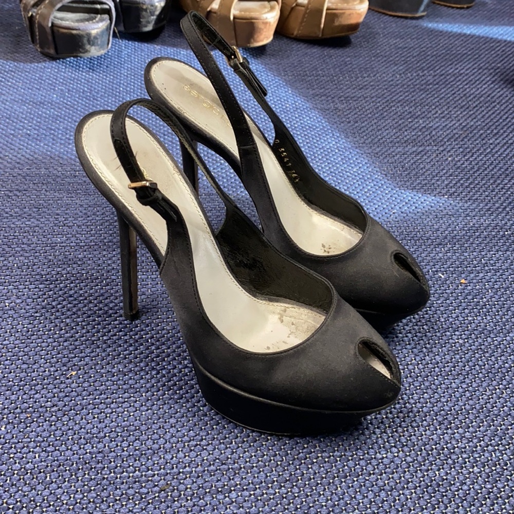 sergio rossi black satin peep toe pumps